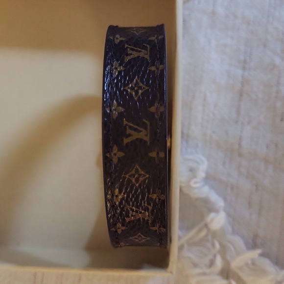 Authentic Louis Vuitton Nano Bracelet - Picture 2 of 4